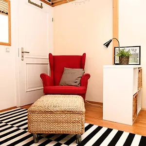 Full House - Prime - Wifi Inkl Apartment